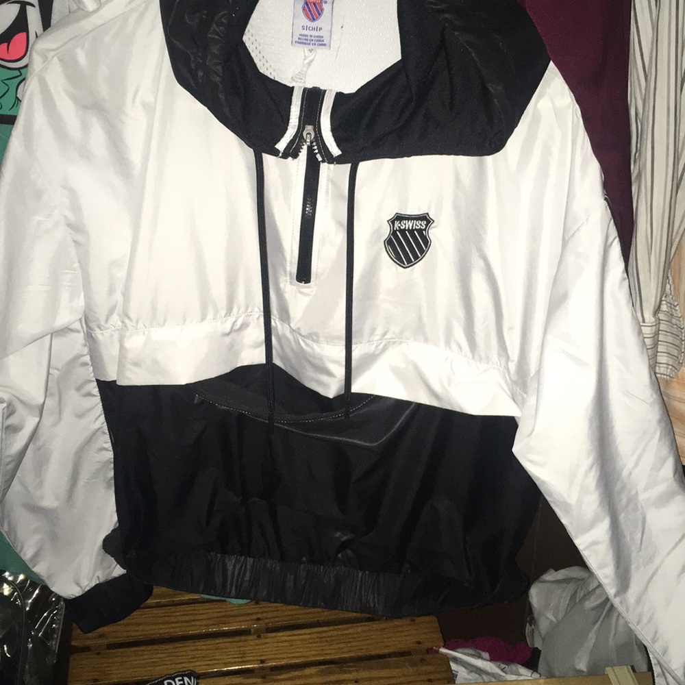 Black&White Kswiss jacket size small